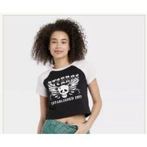 Zoe + Liv Junior’s Eternal Est 1977 Cropped T-Shirt Size XL
